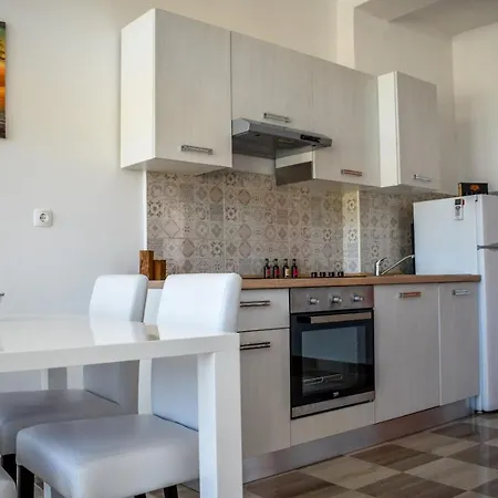 Galeb Apartment *